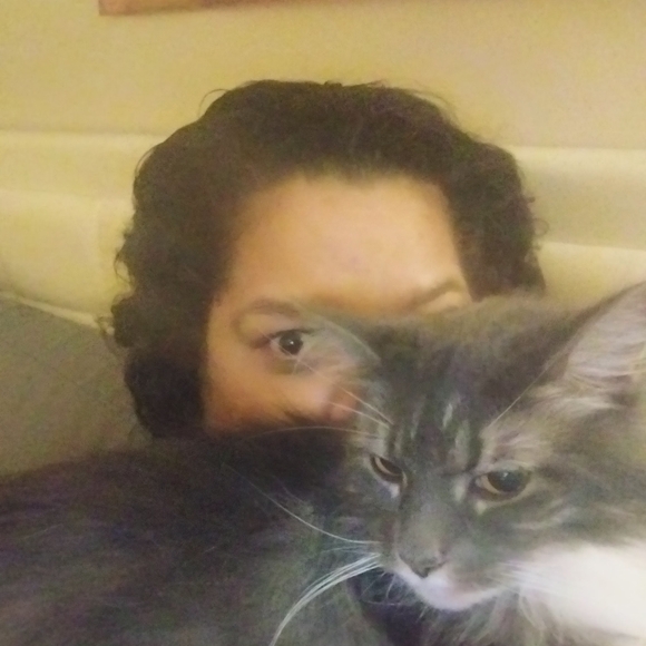 Meet your Posher, Nikki - Picture 10 of 13